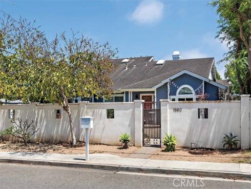 1890  Orange Avenue  , Costa Mesa, CA