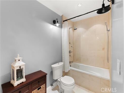 1205 Las Arenas 3 Way, Costa Mesa, CA