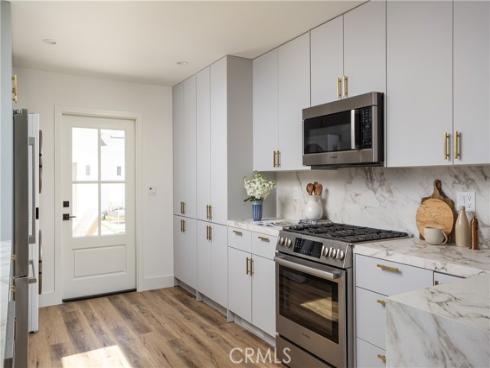 212 E 19th   Street, Costa Mesa, CA