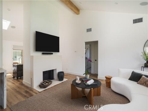 212 E 19th   Street, Costa Mesa, CA