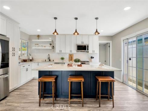 587  Traverse   Drive, Costa Mesa, CA