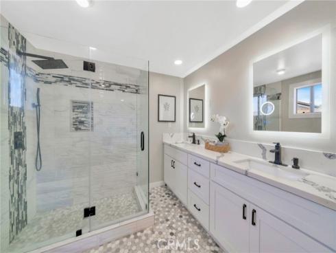 587  Traverse   Drive, Costa Mesa, CA