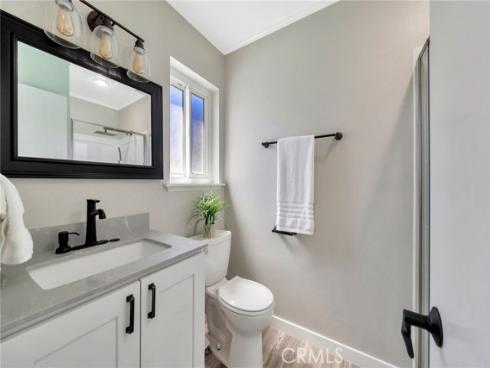 587  Traverse   Drive, Costa Mesa, CA