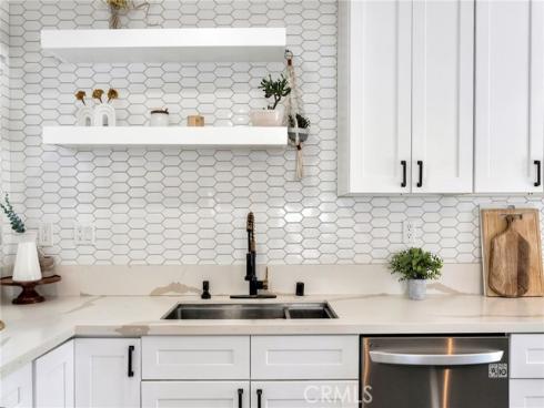 587  Traverse   Drive, Costa Mesa, CA