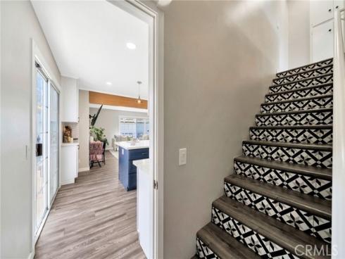 587  Traverse   Drive, Costa Mesa, CA