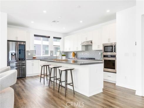 1660  Pomona   Avenue, Costa Mesa, CA