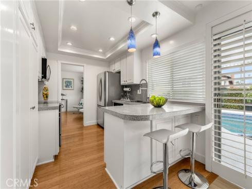 1872  Parkview   Circle, Costa Mesa, CA