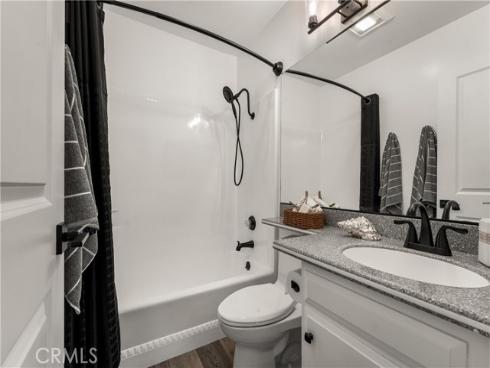 1872  Parkview   Circle, Costa Mesa, CA