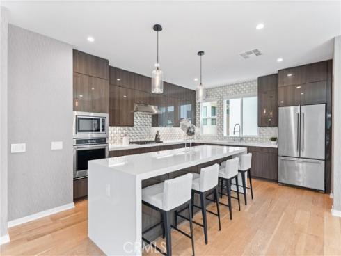 628  Cardiff Reef  , Costa Mesa, CA