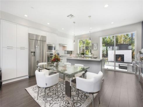 1269  Westreef  , Costa Mesa, CA