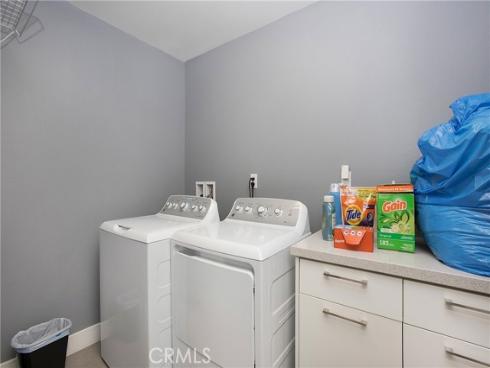 1269  Westreef  , Costa Mesa, CA