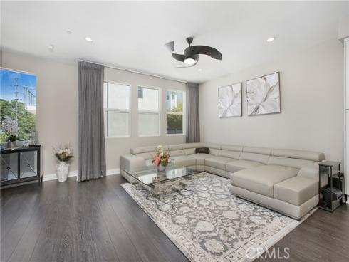 1269  Westreef  , Costa Mesa, CA