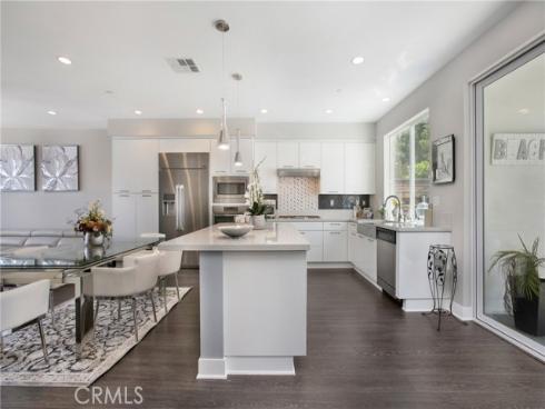 1269  Westreef  , Costa Mesa, CA