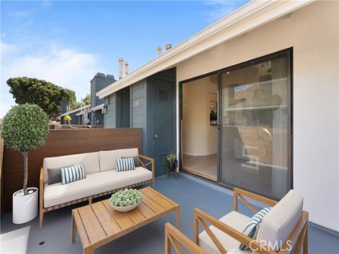 345 Avocado 201B Street, Costa Mesa, CA