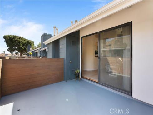 345 Avocado 201B Street, Costa Mesa, CA