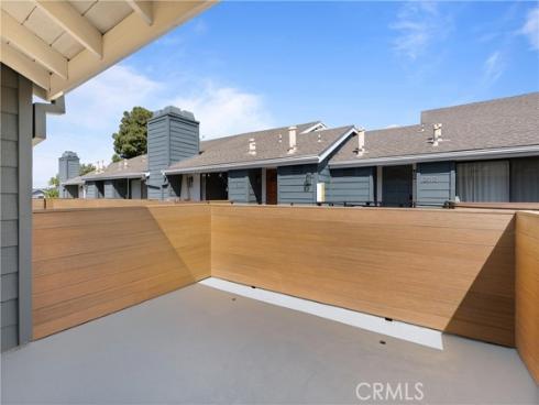 345 Avocado 201B Street, Costa Mesa, CA