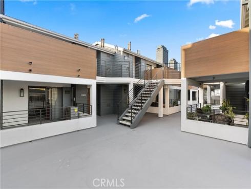 345 Avocado 201B Street, Costa Mesa, CA