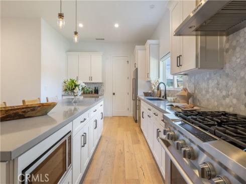 333 Mesa Drive, Costa Mesa, CA