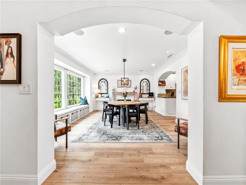 2726 Cardinal Drive, Costa Mesa, CA