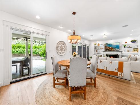 2726 Cardinal Drive, Costa Mesa, CA