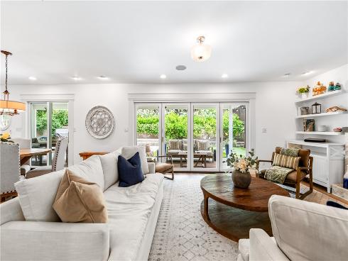 2726 Cardinal Drive, Costa Mesa, CA