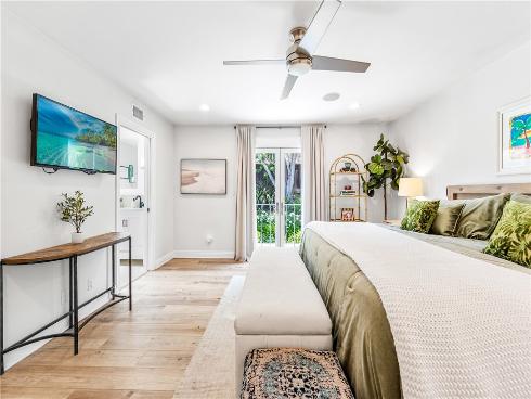 2726 Cardinal Drive, Costa Mesa, CA