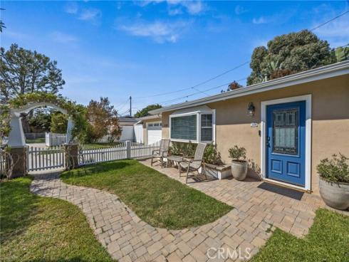 224  Pauline   Place, Costa Mesa, CA