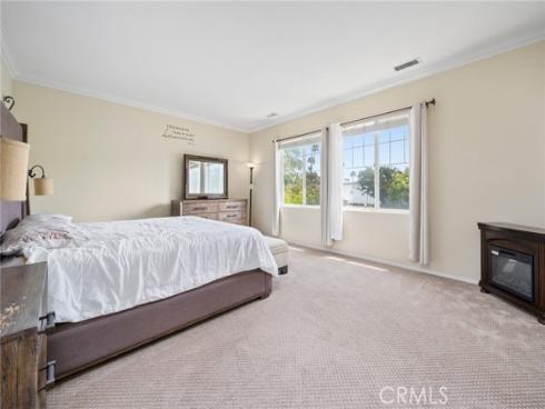 2712  Ashwood  , Costa Mesa, CA