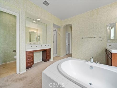 2712  Ashwood  , Costa Mesa, CA