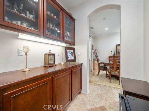 2712  Ashwood  , Costa Mesa, CA