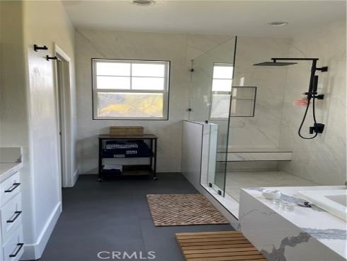 2547  Cornerstone   Lane, Costa Mesa, CA