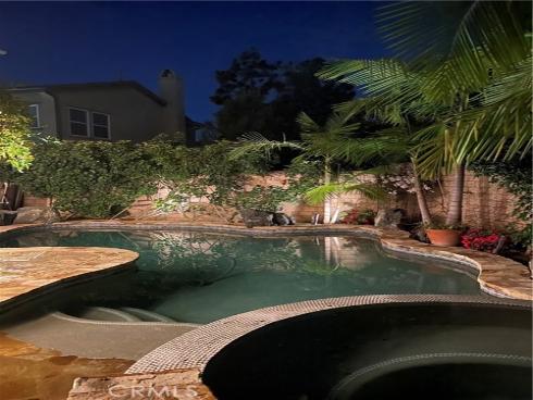 2547  Cornerstone   Lane, Costa Mesa, CA