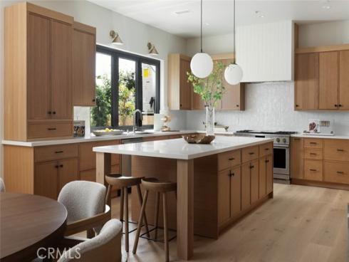 1594  Redlands   Place, Costa Mesa, CA