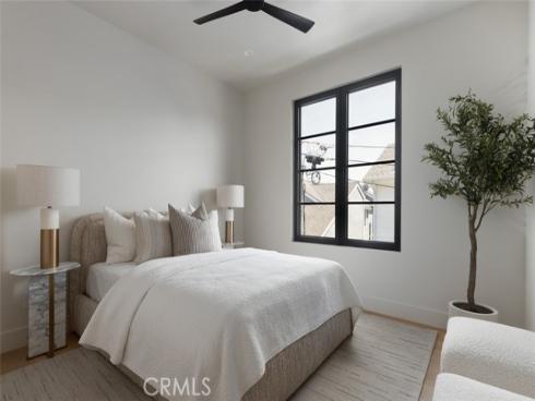 1594  Redlands   Place, Costa Mesa, CA