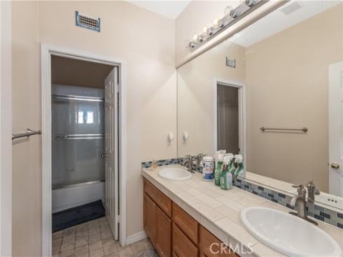 1547  Amberleaf  , Costa Mesa, CA