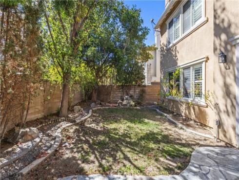 1547  Amberleaf  , Costa Mesa, CA