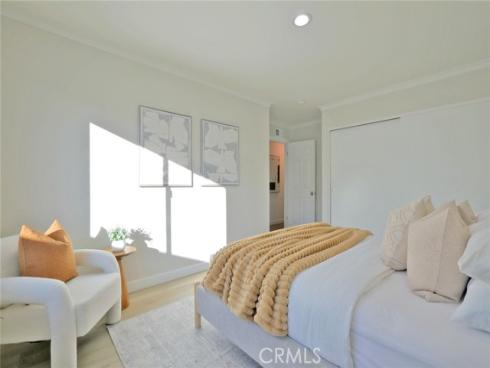 418 E Bay Street, Costa Mesa, CA