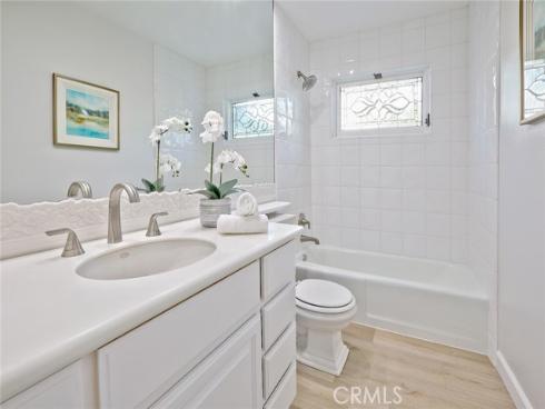 418 E Bay Street, Costa Mesa, CA