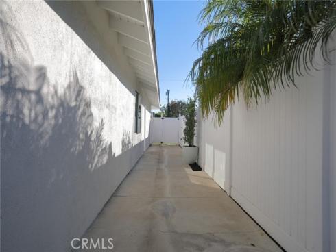 418 E Bay Street, Costa Mesa, CA