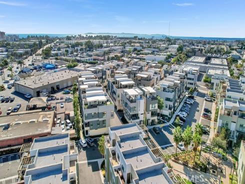 1658  Topanga  , Costa Mesa, CA