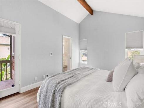 2649  Elden  E , Costa Mesa, CA