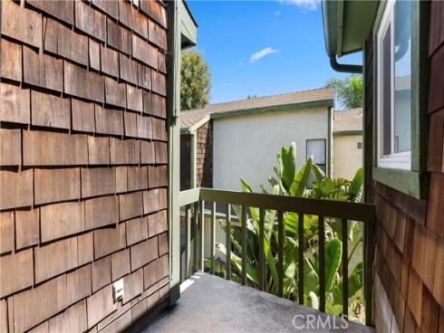 2649  Elden  E , Costa Mesa, CA