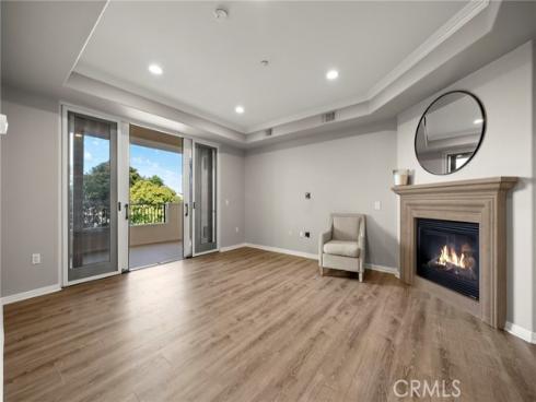 401  Bernard  211  Street, Costa Mesa, CA