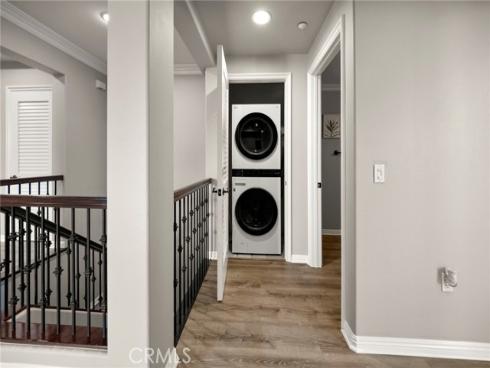 401  Bernard  211  Street, Costa Mesa, CA