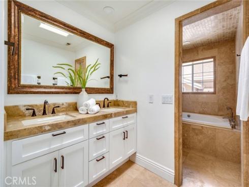 245  Palmer St.  , Costa Mesa, CA