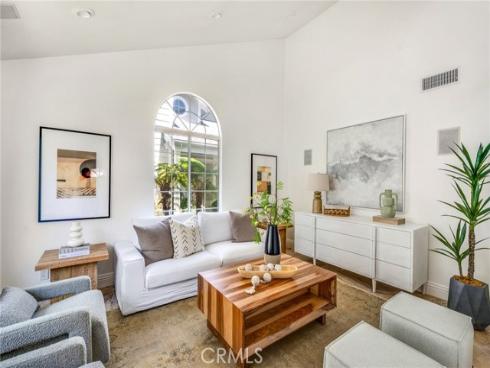 245  Palmer St.  , Costa Mesa, CA