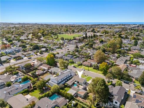 476  Costa Mesa   Street, Costa Mesa, CA