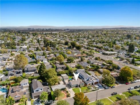 476  Costa Mesa   Street, Costa Mesa, CA