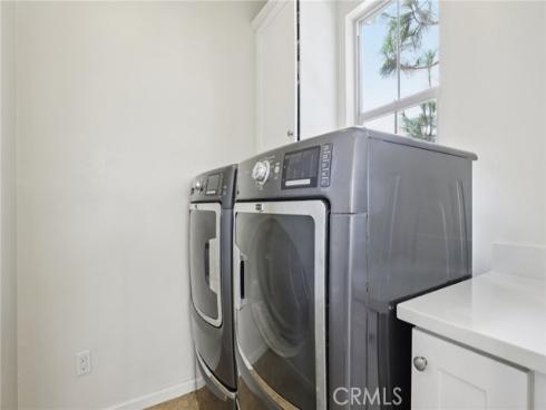 2173  Harmony   Way, Costa Mesa, CA