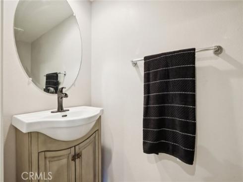 2173  Harmony   Way, Costa Mesa, CA